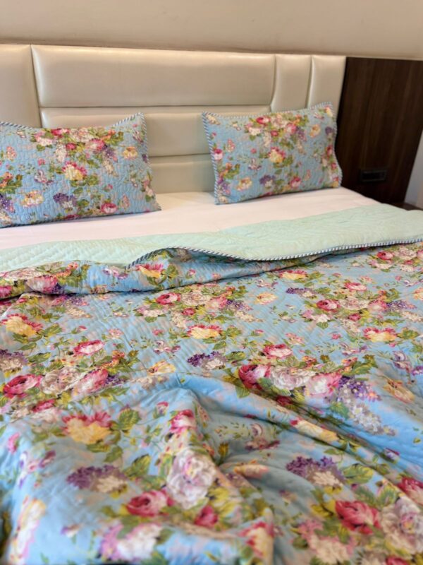 Double Bed- Block Print Cotton Quilts 
Blue Floral with 2 quilted pillow covers  (Reversible Quilts) 
(Dispatch Time 24 Hours)