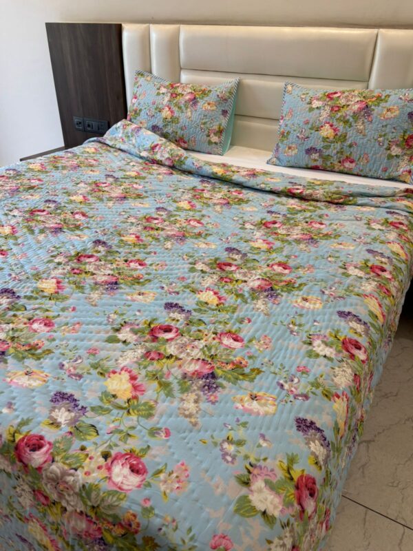 Double Bed- Block Print Cotton Quilts 
Blue Floral with 2 quilted pillow covers  (Reversible Quilts) 
(Dispatch Time 24 Hours)