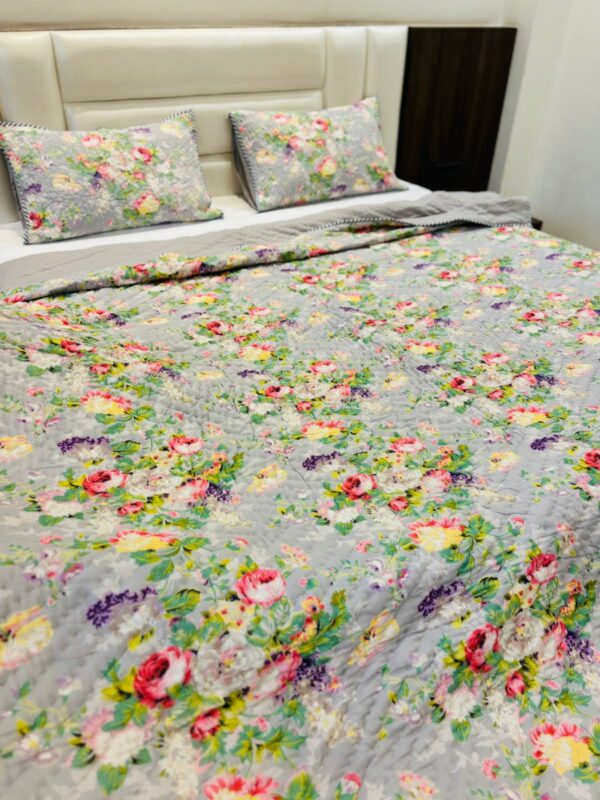 Double Bed- Block Print Cotton Quilts 
Lilac with 2 pillow covers  (Reversible Quilts) 
(Dispatch Time 24 Hours)