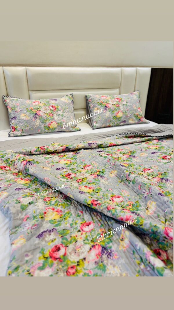 Double Bed- Block Print Cotton Quilts 
Lilac with 2 pillow covers  (Reversible Quilts) 
(Dispatch Time 24 Hours)