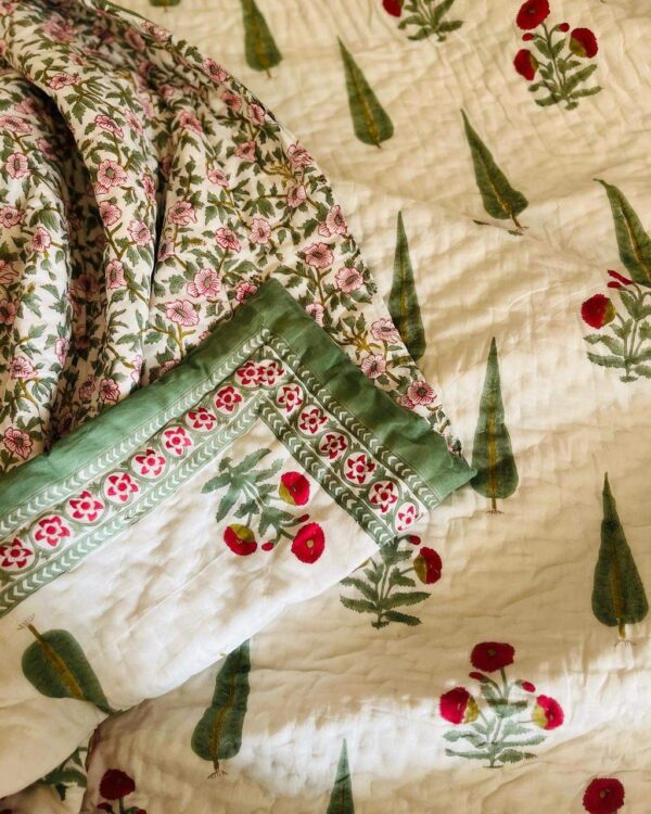 Double Bed- Block Print Cotton Quilts 
Mahal (Reversible Quilts) 
(Dispatch Time 24 Hours)