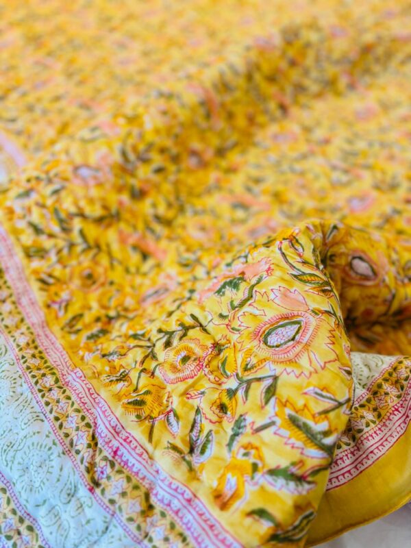 Double Bed- Block Print Cotton Quilts 
Marigold 💛 (Reversible Quilts) 
(Dispatch Time 24 Hours)