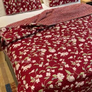 Quilted AC Comforter with 2 Pillow Covers Maroon5