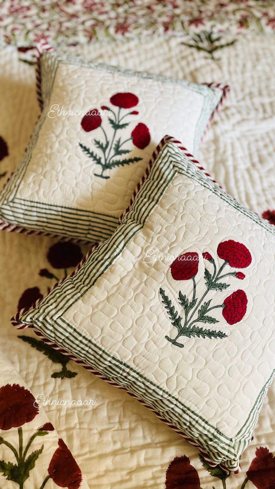 Red Poppies Cushions with fillers Set of 2 cushions2