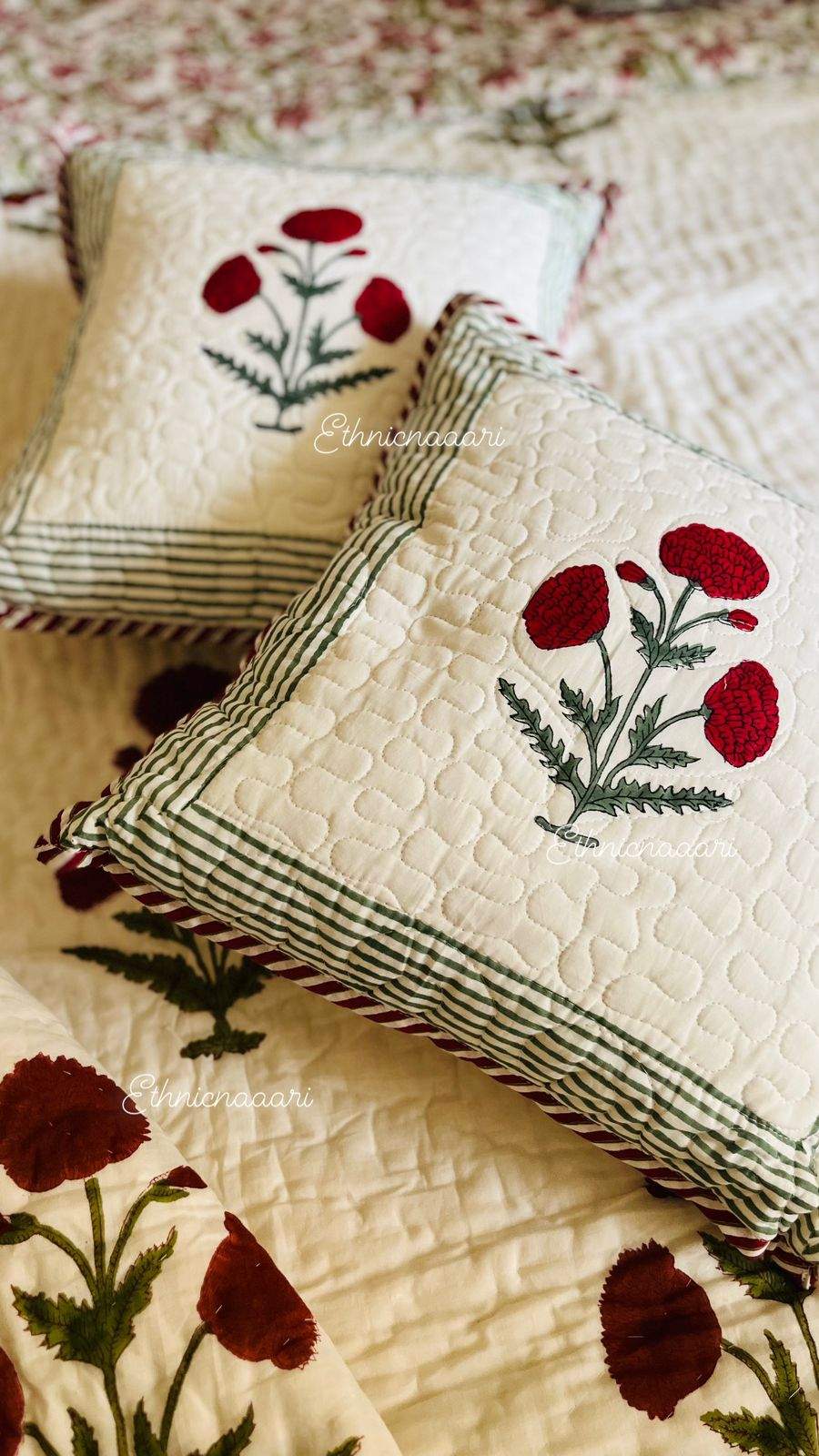 Red Poppies Cushions with fillers Set of 2 cushions4