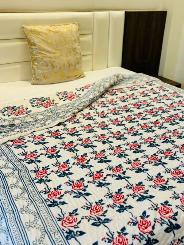 Roses California Quilt 3