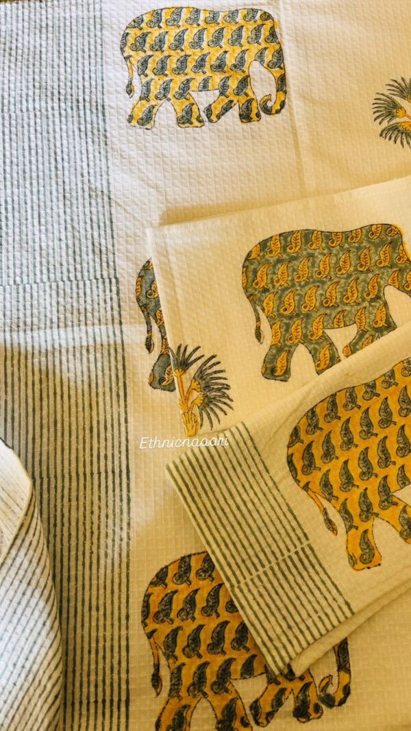 Ele 🐘 Waffle Cotton Towel Set of 3 pieces (Dispatch Time 24 Hours)