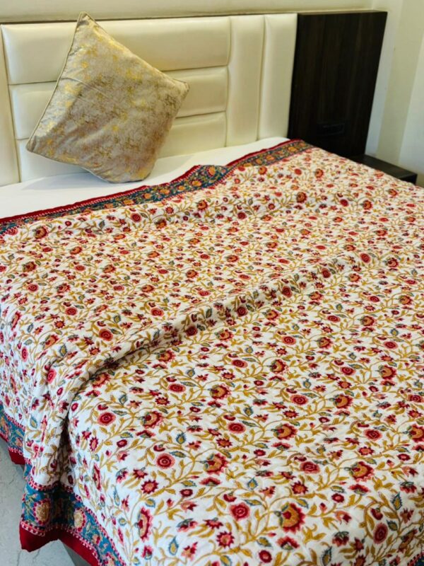 Pretty Perfect Single Quilt 3