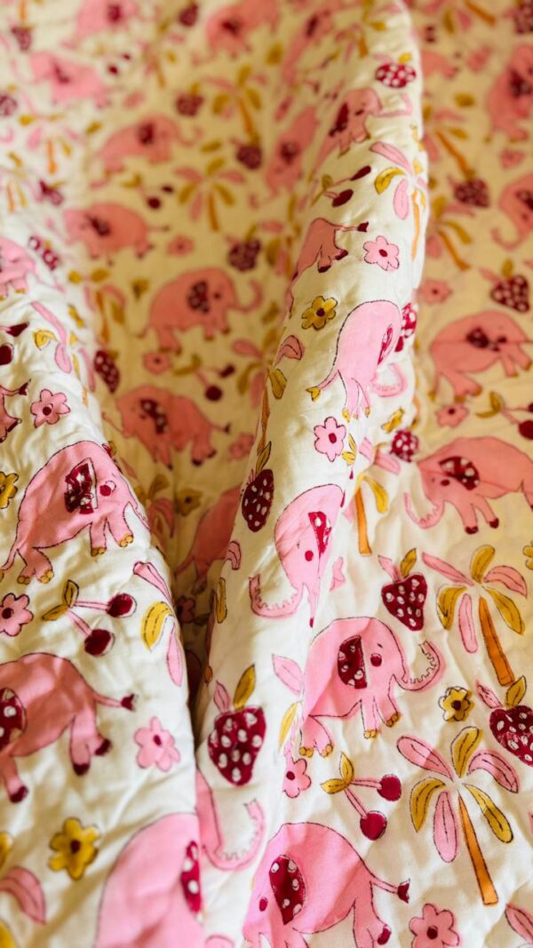 Baby quilt 5