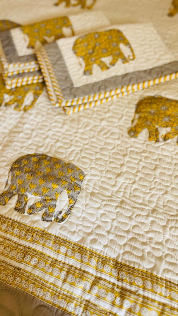 Bedcover 4