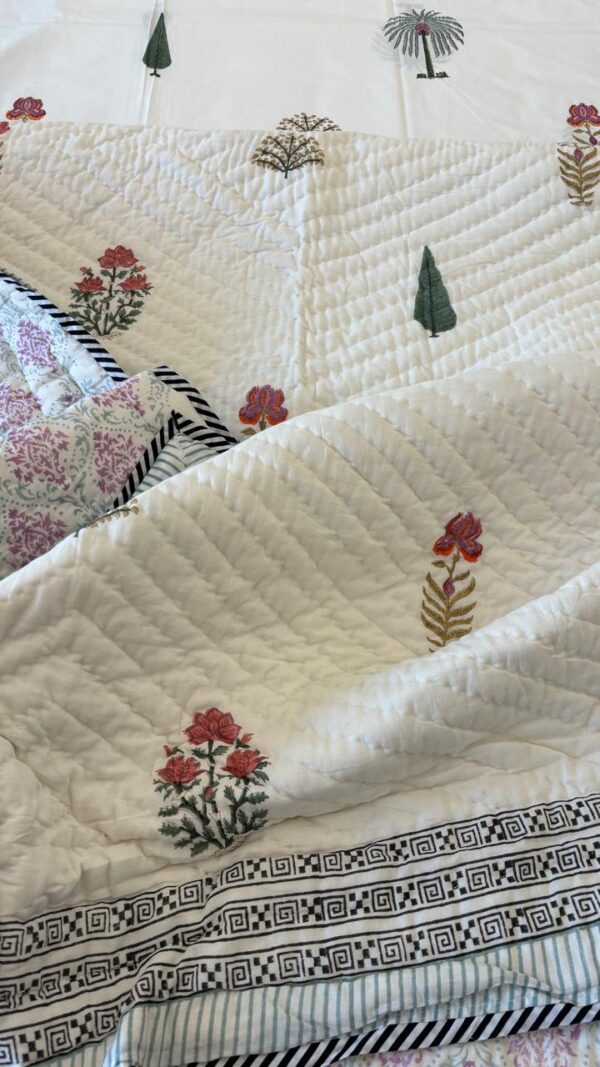 Double Bed Quilt Summer Misty 1