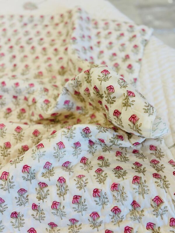 Pink Treasure Double Bed Quilt 3