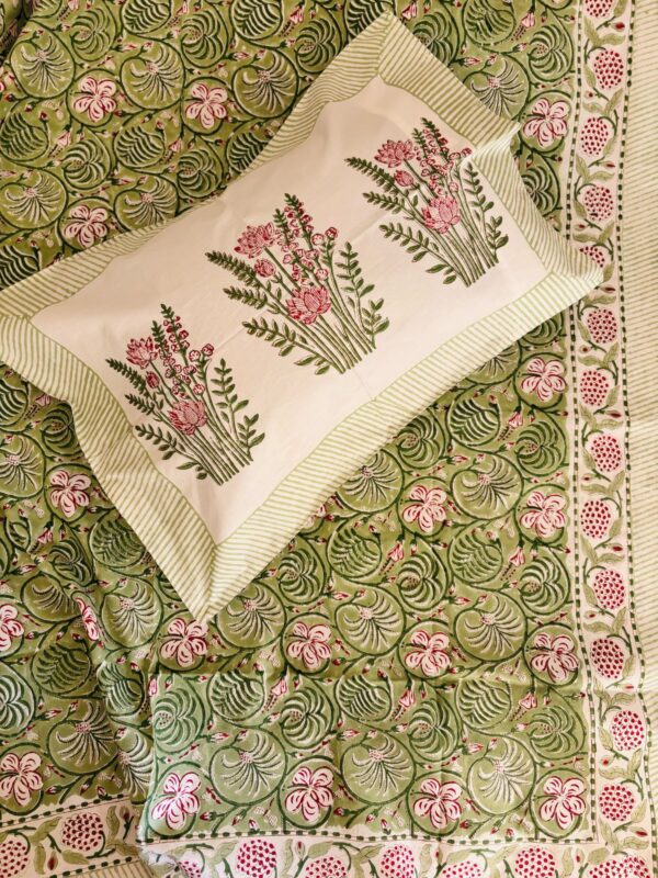 Green Love 🍃 Bedding Set 4