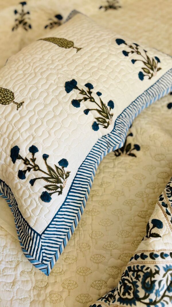 Quilted Bedcover Blue Heaven 5