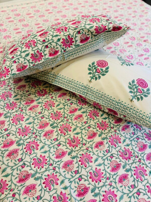 Zinnia Ethnic Naaari 1