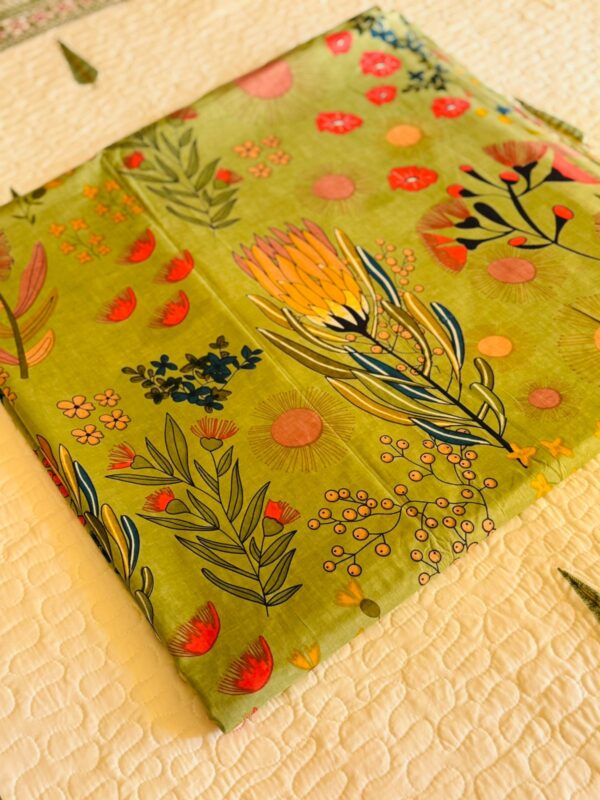 100./. Cotton Mul Fabrics, Dahlia - Raw Fabrics - Pure Cotton