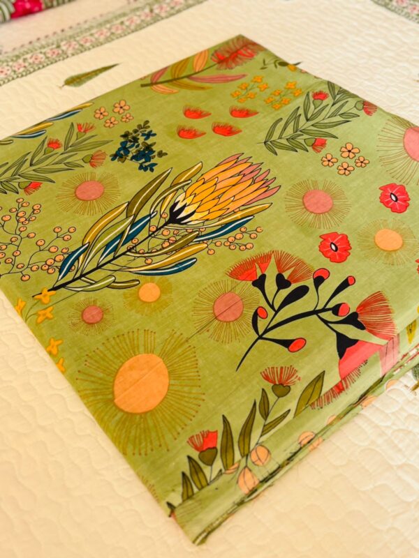 100./. Cotton Mul Fabrics, Dahlia - Raw Fabrics - Pure Cotton