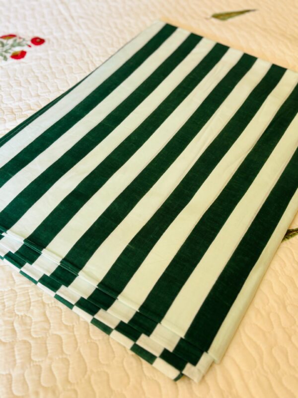 100./. Cotton Mul Fabrics, Green ☘️Raw Fabrics - Pure Cotton