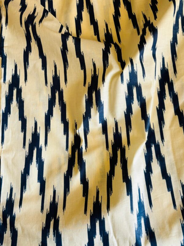 100./. Cotton Mul Fabrics, Neela Ikkat  Raw Fabrics - Pure Cotton