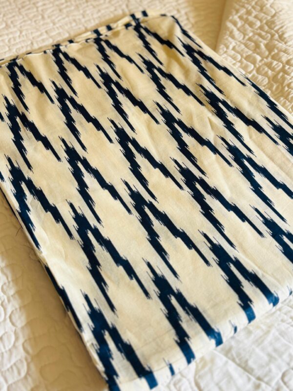 100./. Cotton Mul Fabrics, Neela Ikkat  Raw Fabrics - Pure Cotton