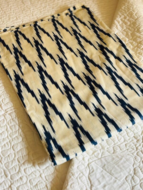 100./. Cotton Mul Fabrics, Neela Ikkat  Raw Fabrics - Pure Cotton