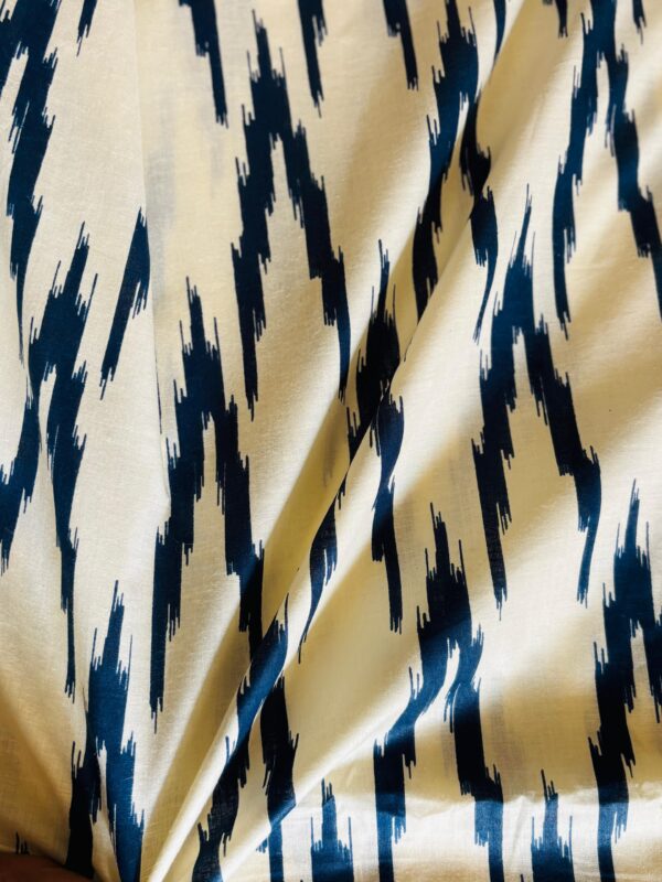 100./. Cotton Mul Fabrics, Neela Ikkat  Raw Fabrics - Pure Cotton