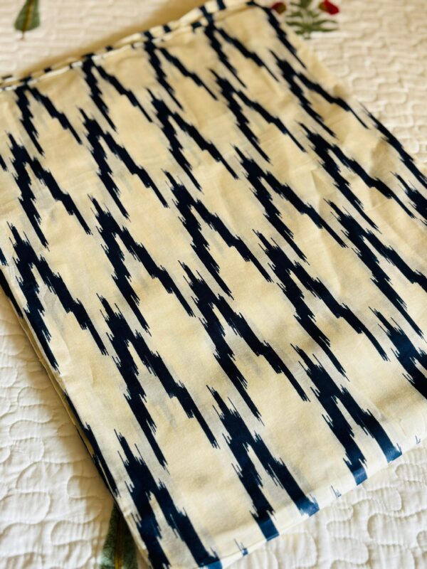 100./. Cotton Mul Fabrics, Neela Ikkat  Raw Fabrics - Pure Cotton