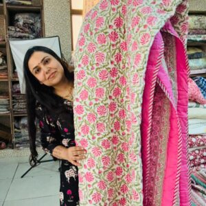 Double Bed - JAIPURI RAZAI - Hand Block Print 

Gulabi 

( Dispatch Time 24 Hours)