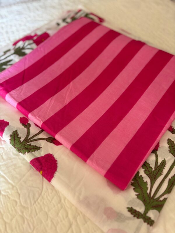 100./. Cotton Mul Fabrics, Pink Stripes 🎀Raw Fabrics - Pure Cotton
