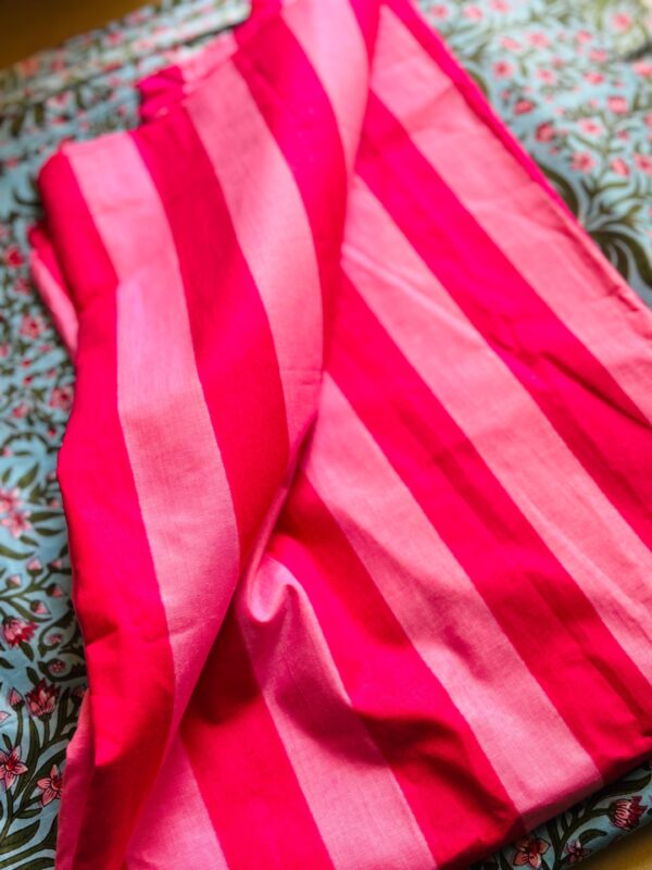 100./. Cotton Mul Fabrics, Pink Stripes 🎀Raw Fabrics - Pure Cotton