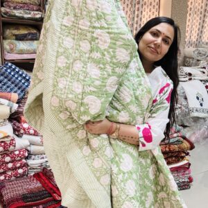 Double Bed - JAIPURI RAZAI - Hand Block Print 

Subtle Green Glow 🕊️🕊️🕊️

(Dispatch Time 24 Hours)