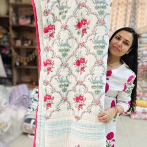 Single Bed - JAIPURI RAZAI - Hand Block Print 

Royal🌹 

(Dispatch Time 24 Hours)