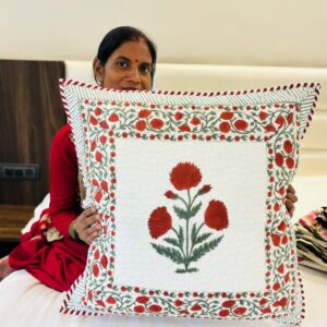 Quilted Block Print - Cushion Cover - Red Poppies   (Pair - Set of 2 Quilted Cushion Covers)


24*24 inches(Dispatch Time 24 hours)