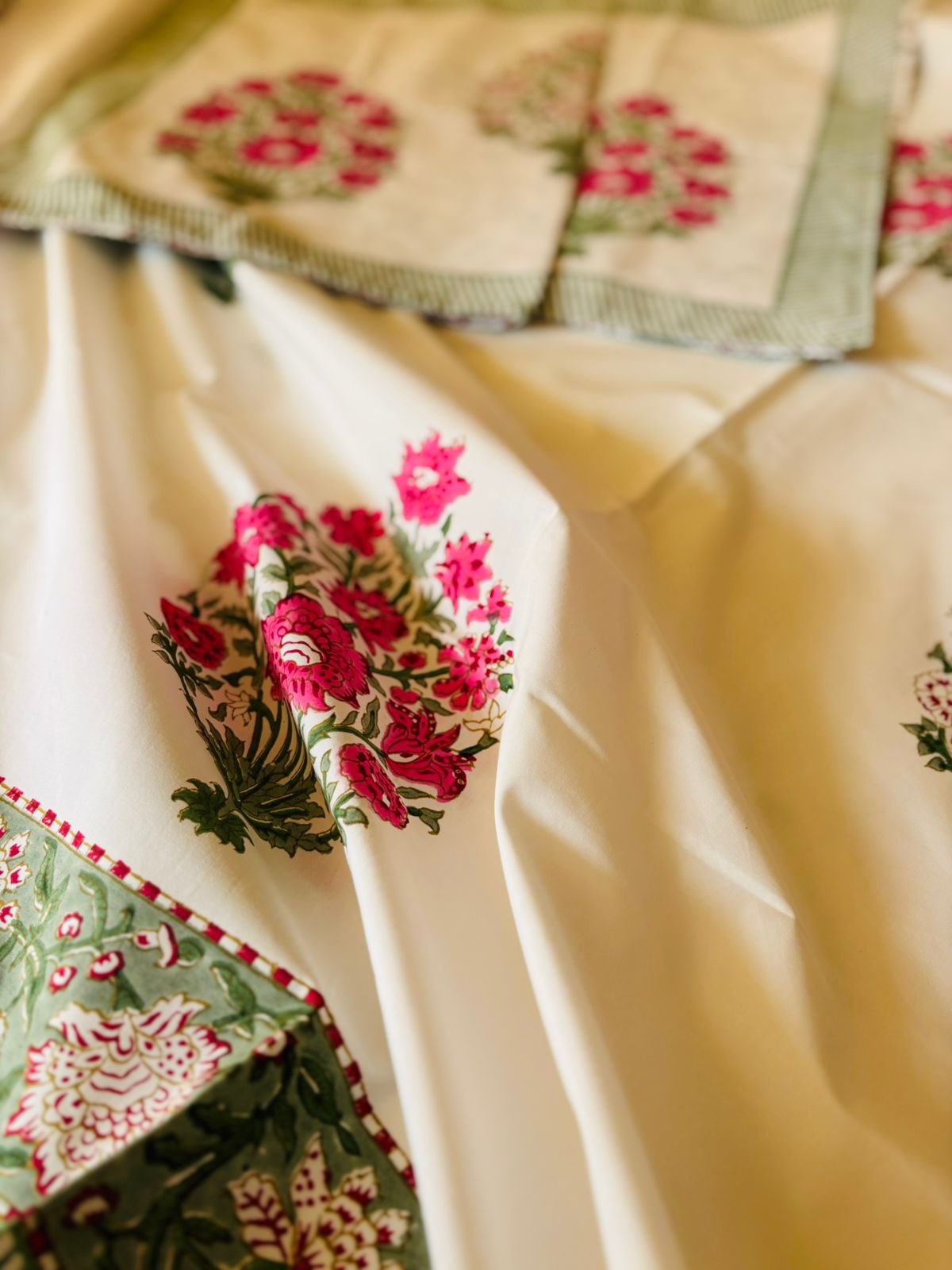 Pink Pleasure - Super King Bedsheet with 2 Pillow Covers (Dispatch Time 24 hours)