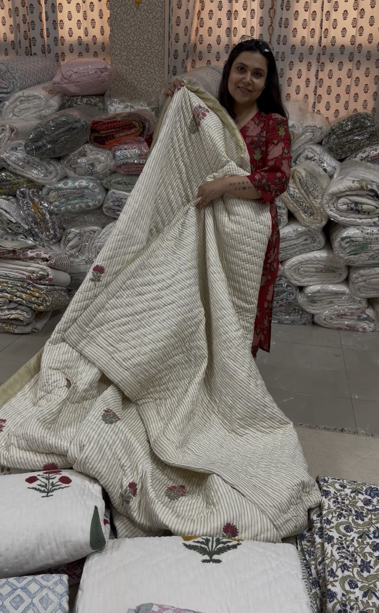Bedsheet + Razai + Pillow Covers - Jaipuri Gold (Dispatch time 24 Hours)