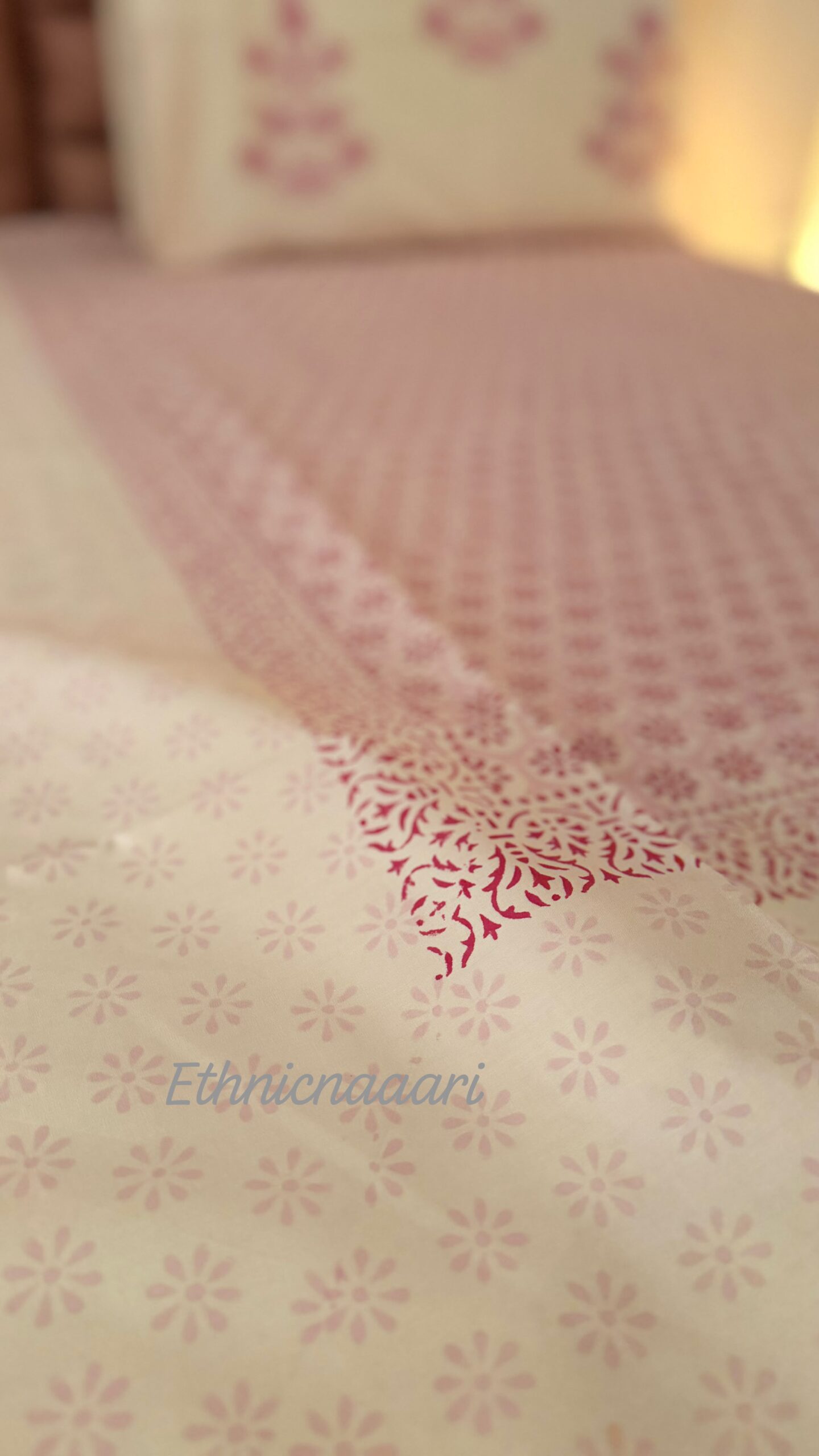 Jhilmil - Fitted Bedsheet -(Dispatch time 24 hours) ……………………………………………………SIZES YOU MAY DECIDE ANY( single/queen/king/super/duper- any size same price)