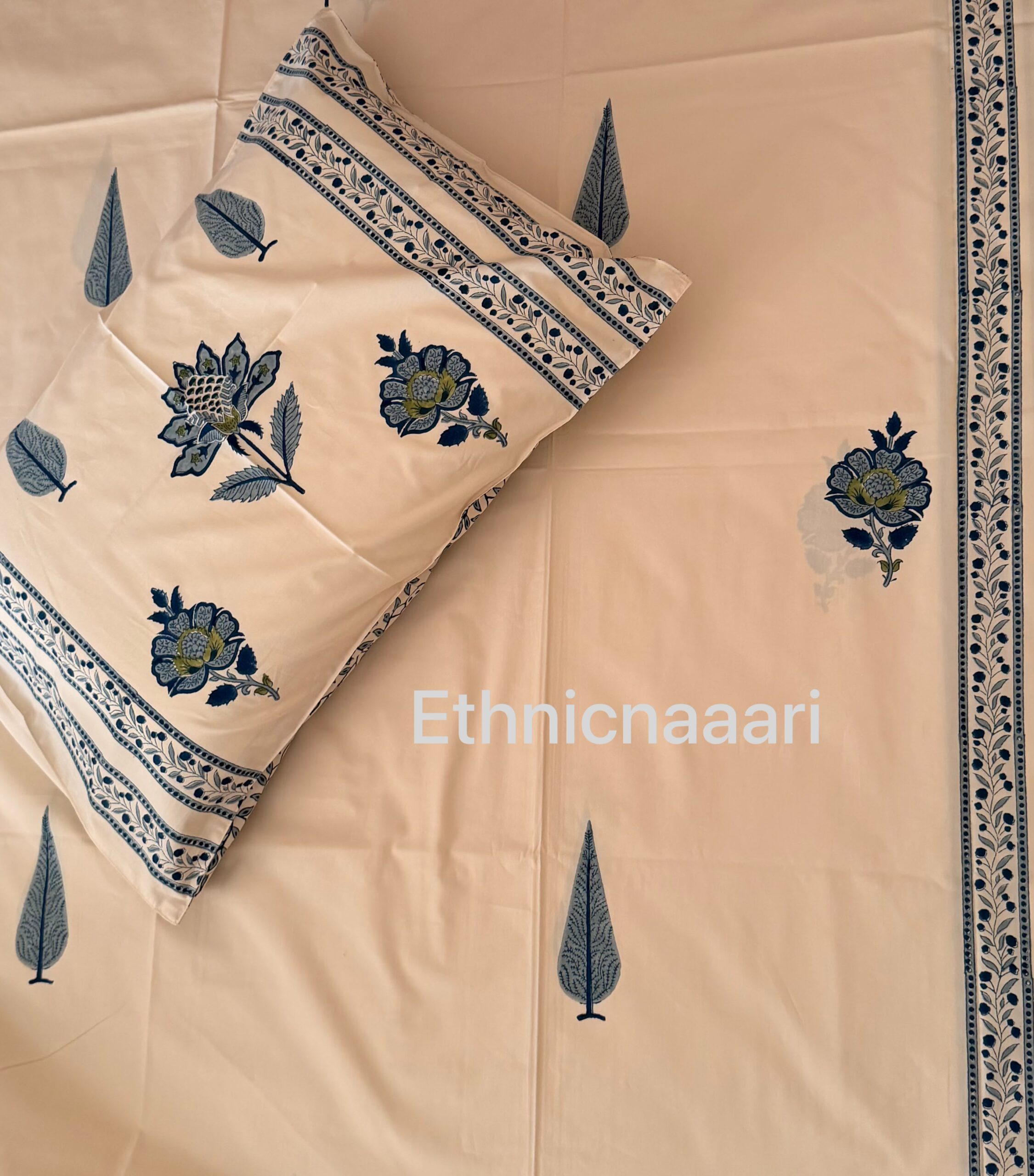 Fitted Bedsheet - Teal 🧿(Dispatch time 24 hours) ………………………………………………………SIZES YOU MAY DECIDE ANY ( single/queen/king/super/duper- any size same price)