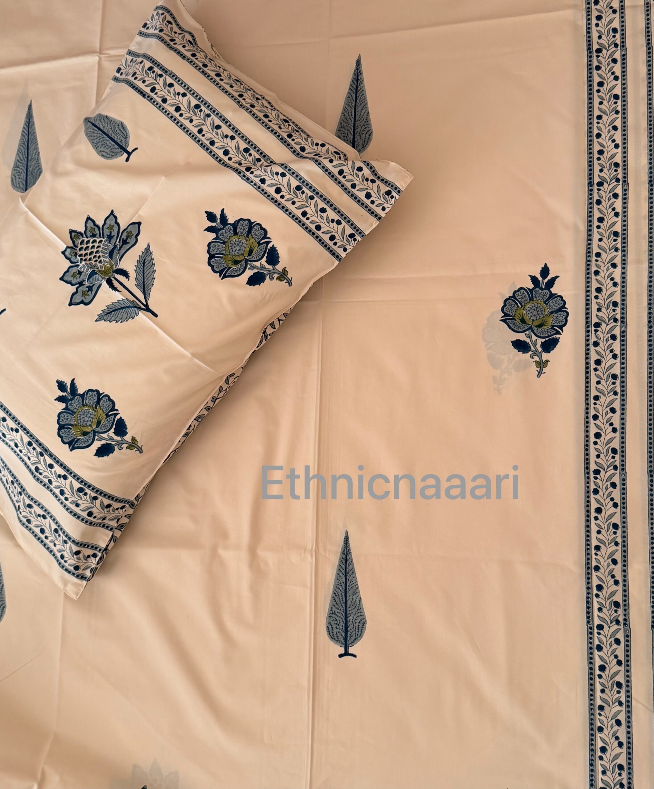 Fitted Bedsheet - Teal 🧿(Dispatch time 24 hours) ………………………………………………………SIZES YOU MAY DECIDE ANY ( single/queen/king/super/duper- any size same price)
